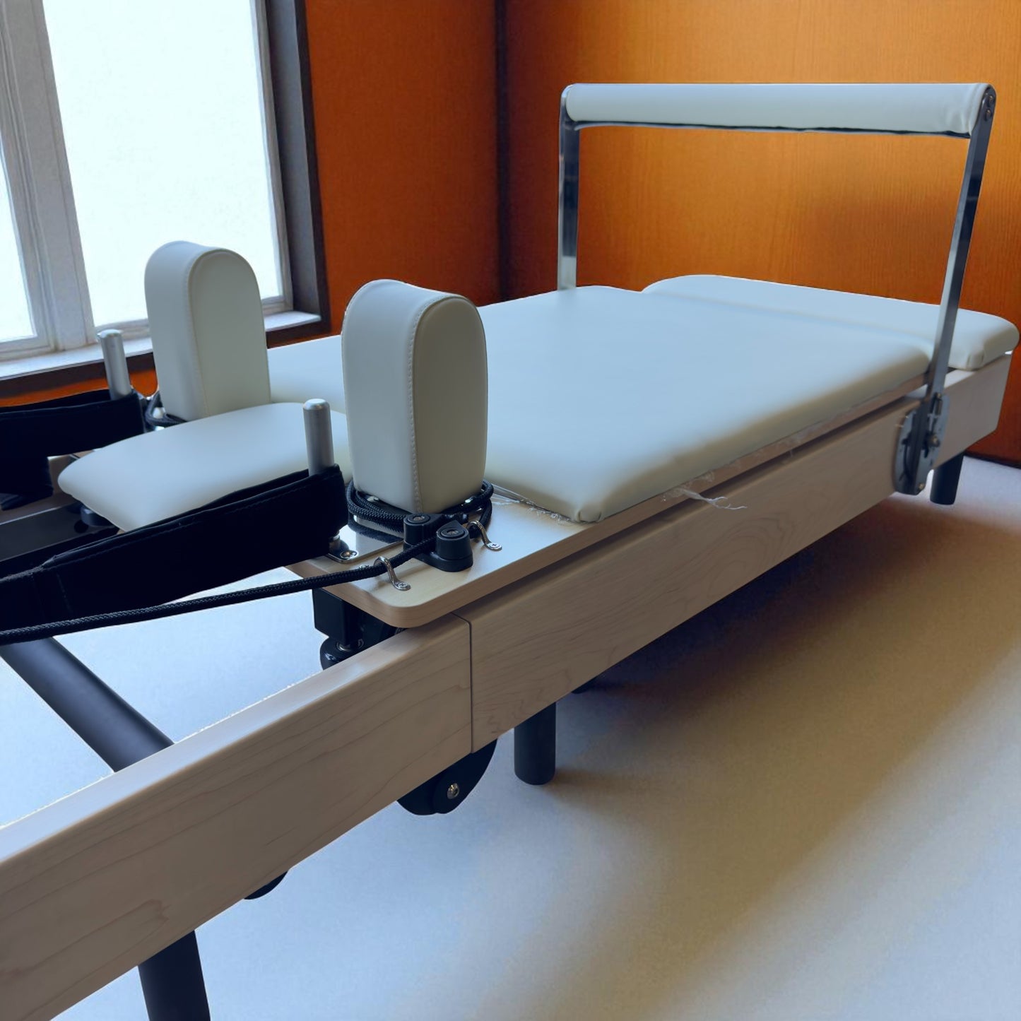 The Maple Foldable Creme V2