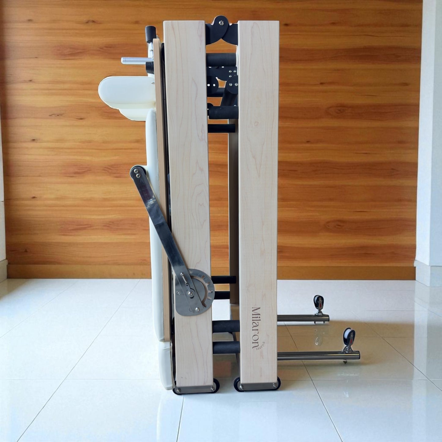 The Maple Foldable Creme V2