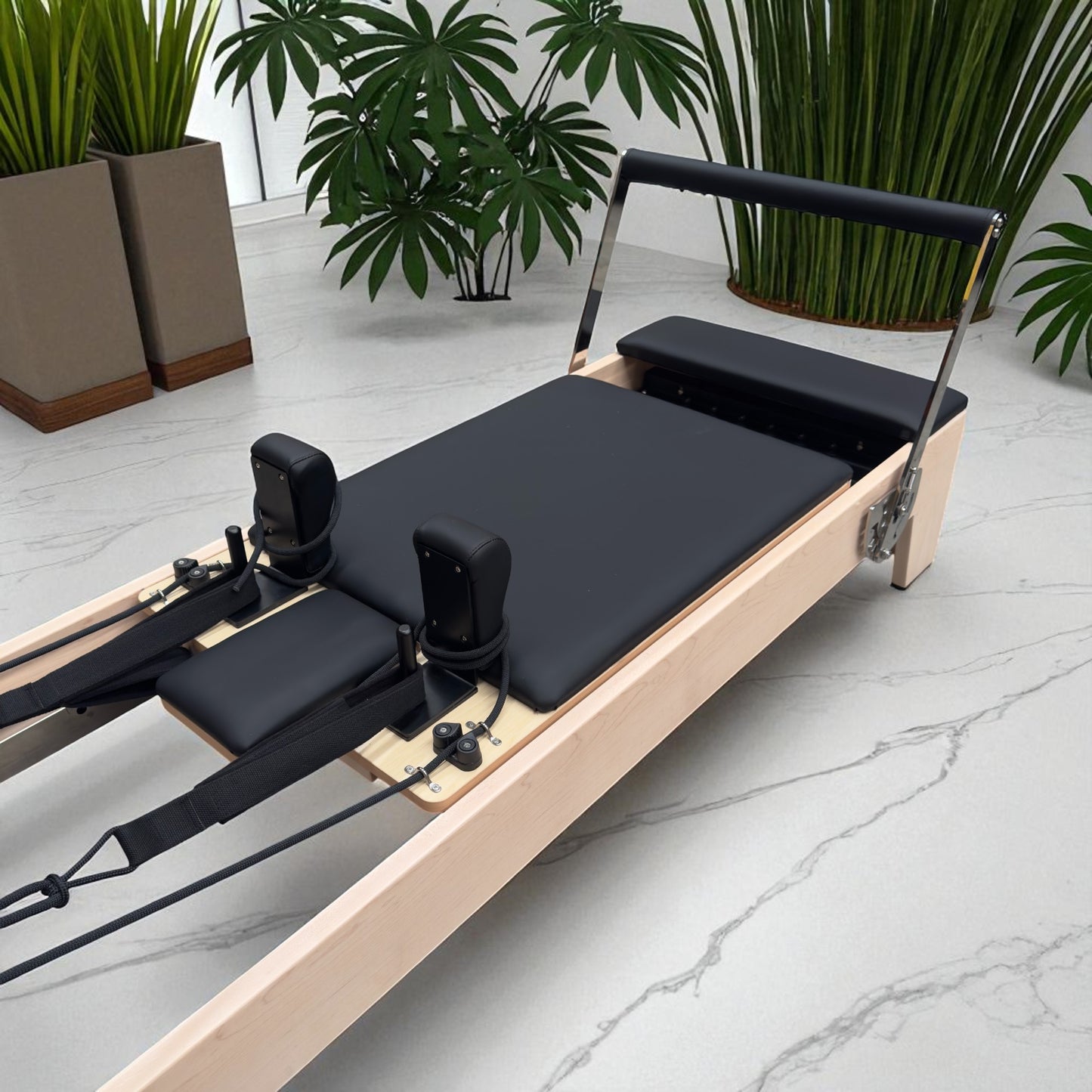 The Maple Studio Black V2