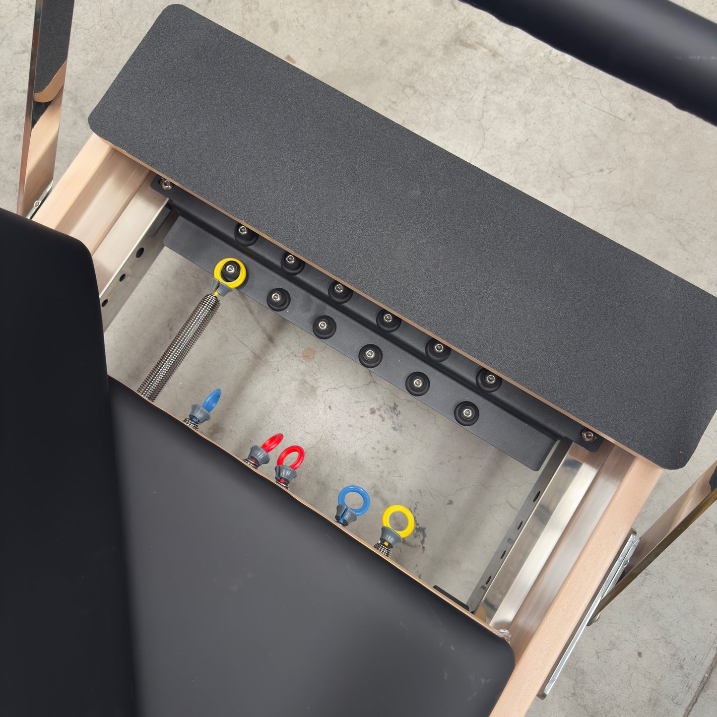 The Maple Studio Black V2