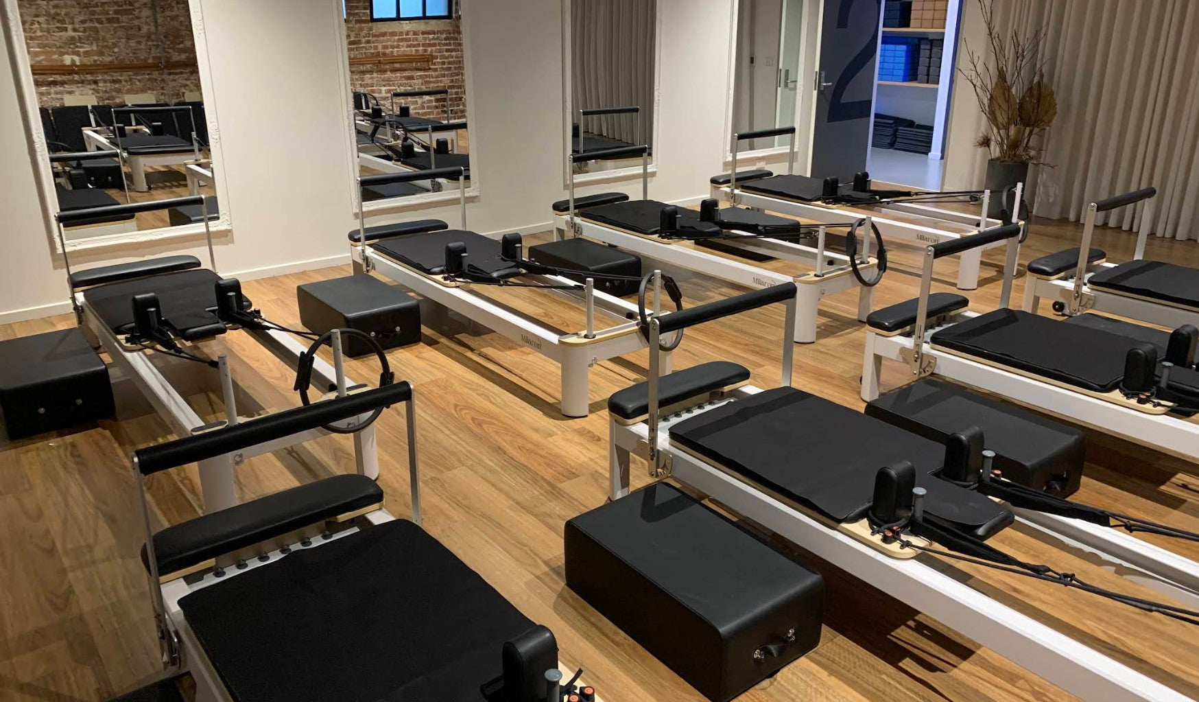 Review image from Jamie S - Yoga 8 Studios - Verified Buyer