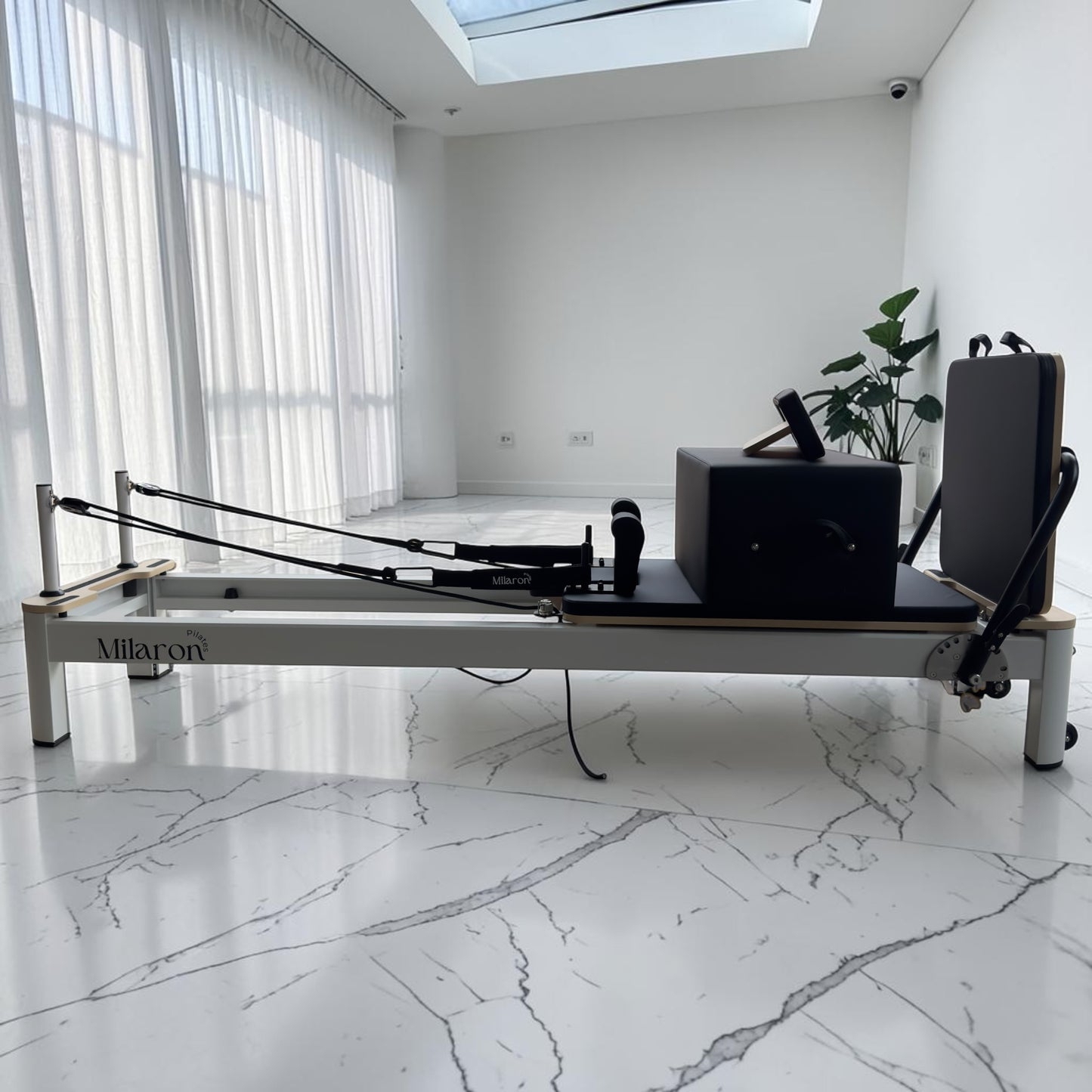 The Pearl Studio V3 - Studio Reformer Pilates Machine
