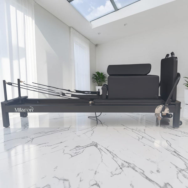 The Pearl Studio Noir V3 - Studio Reformer Pilates Machine
