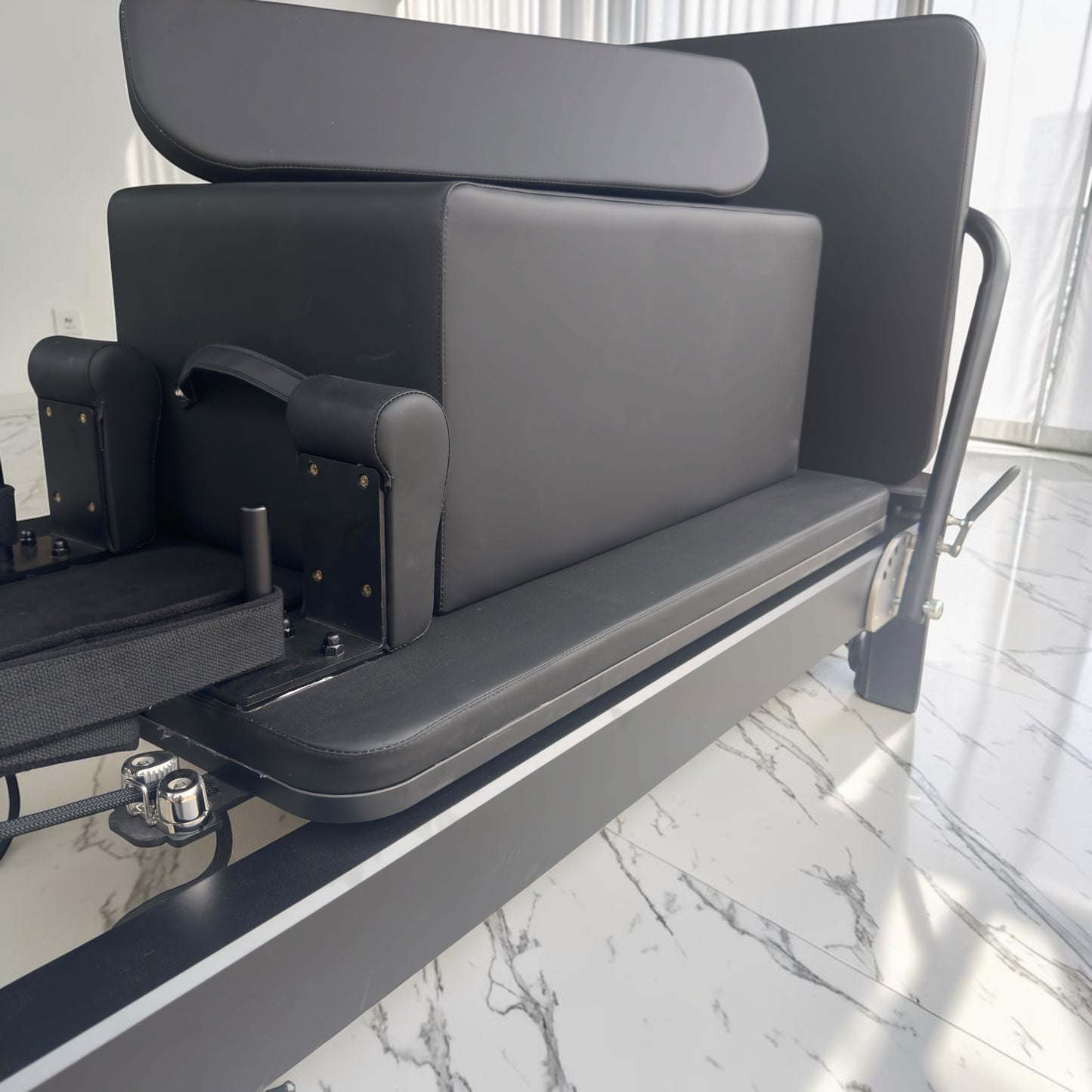 The Pearl Studio V3 - Studio Reformer Pilates Machine