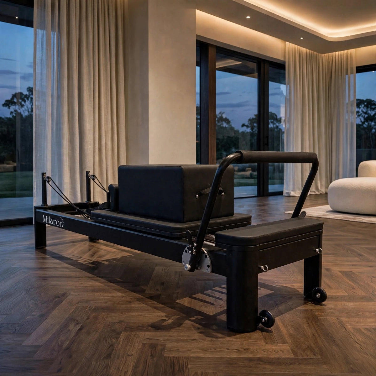 The Pearl Studio Noir V3 - Studio Reformer Pilates Machine